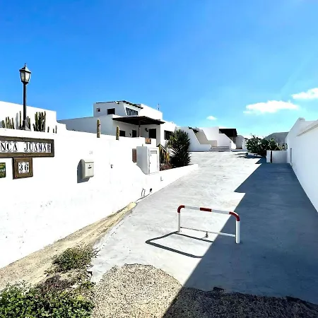 Country house Casa Rural En Finca Con Estupenda Vista A Volcan, Lanzarote *
