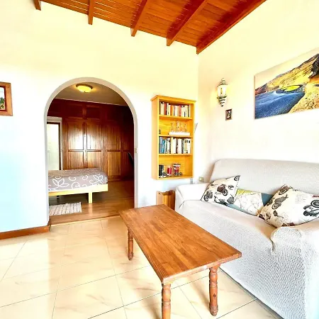 Casa Rural En Finca Con Estupenda Vista A Volcan, Lanzarote Country house Tahiche