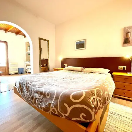 Casa Rural En Finca Con Estupenda Vista A Volcan, Lanzarote Country house