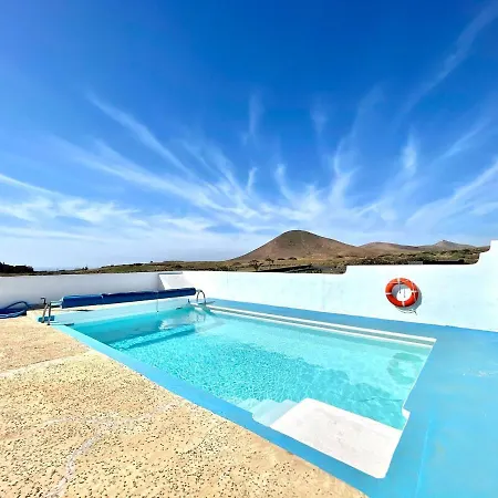 Casa Rural En Finca Con Estupenda Vista A Volcan, Lanzarote Εξοχικό σπίτι